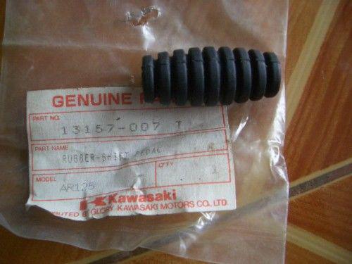  kawasaki  kz305 kz650 kz550 kz750 kz1000  ar125 shift pedal rubber 13157-007 