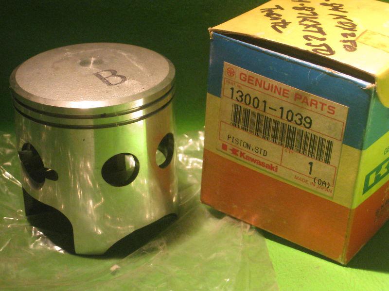 Kawasaki kxt250 kdx250 '80-84 kx250 kawasaki piston std.size oem #13001-1039