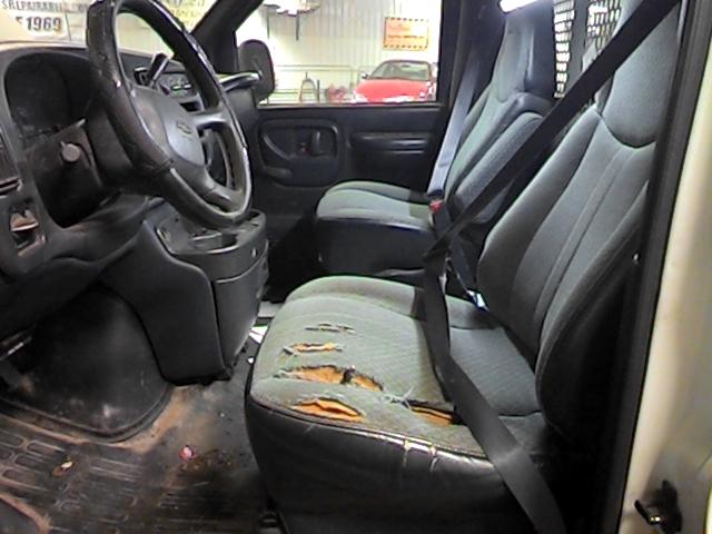 2000 chevy express 1500 van front driver seat belt & retractor only blue