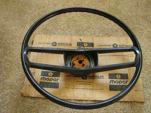 Mopar 70's dodge truck steering whell warlock adventurer 