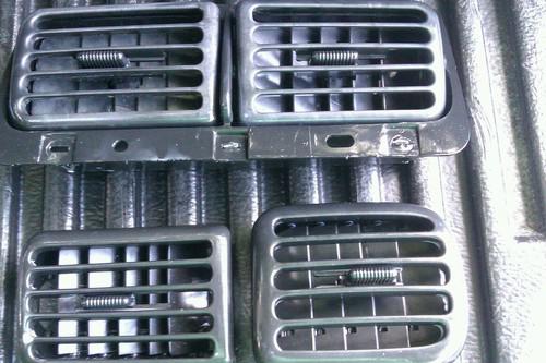 98 99 00 01 dodge ram 1500 dash bezel ac heater vent vents set mopar oem