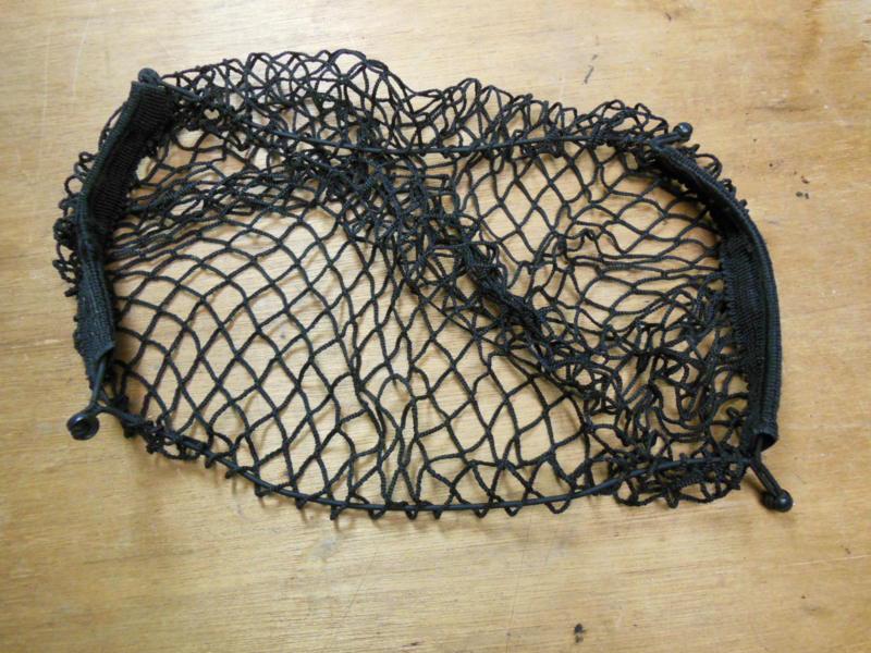 2001-2007 dodge grand caravan chrysler town & country cargo net  in between seat