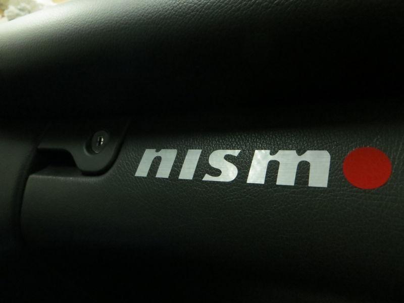 2pcs dashboard badge decal sticker nissan *nismo*