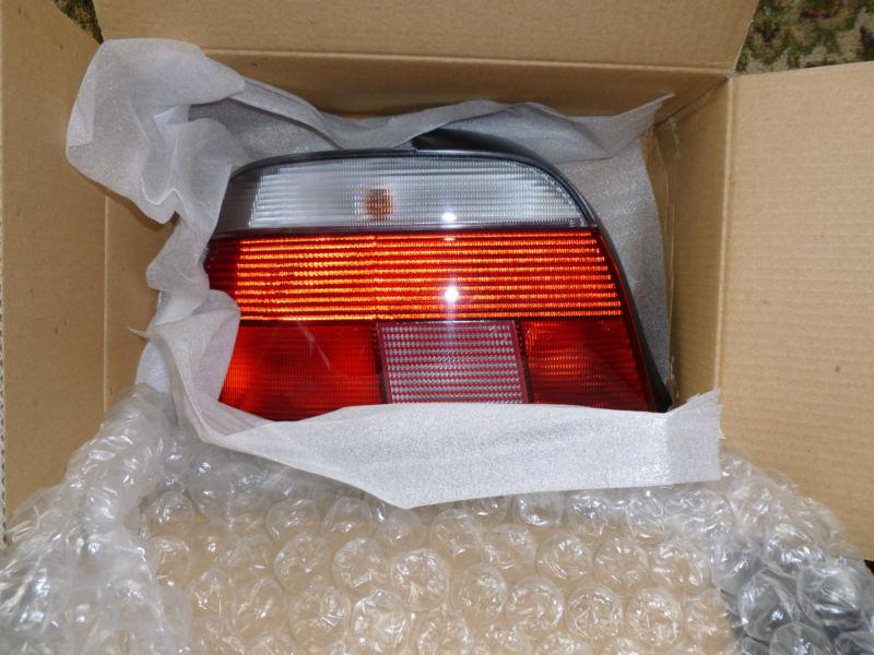 Bmw hella oem taillight e39 1997-2000