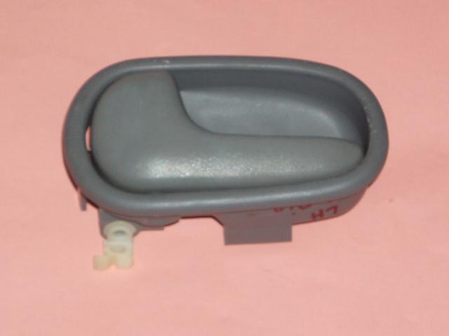 Kia rio  inside door  gray   handle front left door free s/h 2001-2002