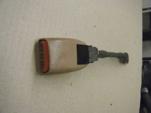 00 cirrus seat belt tan receptacle lh front  416