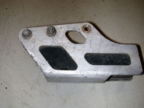 Used 1998 honda cr 250 chain guide (264)