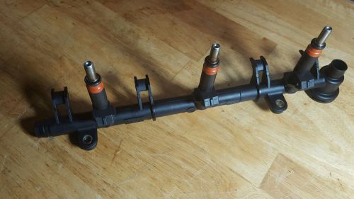 2005 seadoo rxpsupercharged 4 tec 215 injectors / fuel rail - rxt gtx