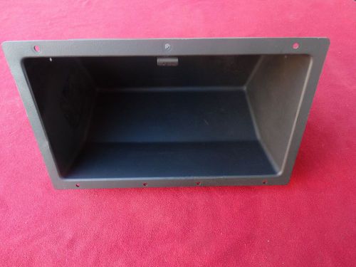 Peterbilt 379 glove box glovebox plastic insert  377 378 385 330 357 375 365