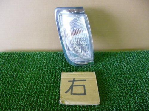 Daihatsu move 1997 right clearance lamp [2611000]