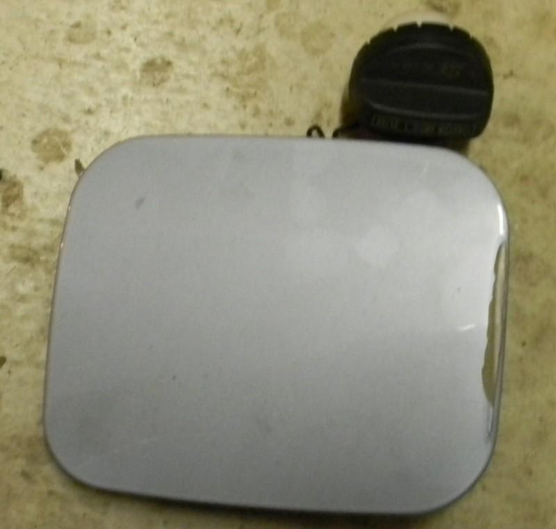 07 toyota camry gas fuel filler door and cap with hinge