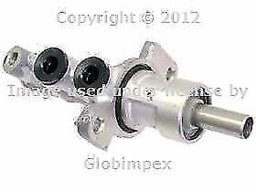 Mercedes r129 (late) w140 w210 brake master cylinder oem new + 1 year warranty