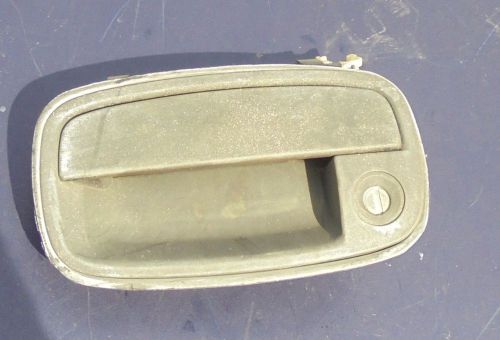 Kia sportage 95-00 1995-2000 exterior door handle driver lh front