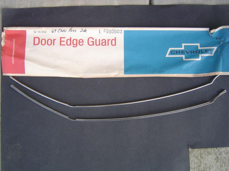 1969 chevrolet nos door edge guards