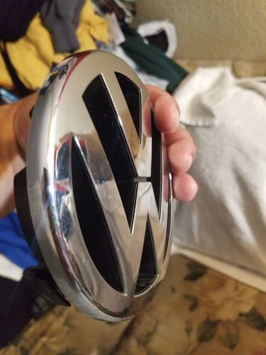 Volkswagon car logo emblem - 5-inch- snap back