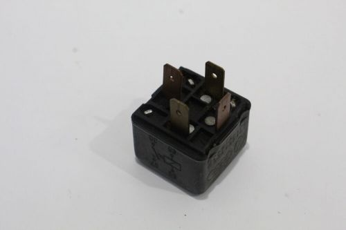 Audi 80 b2 b3 12v 40a relay  431951253b