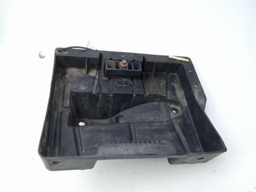 2006 ford explorer battery tray