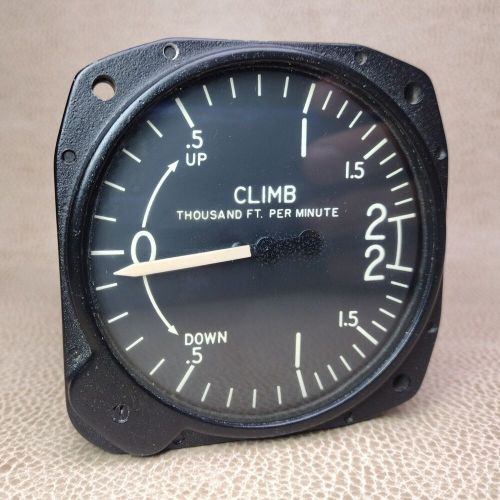 Working karnish aviation vertical rate of climb indicator