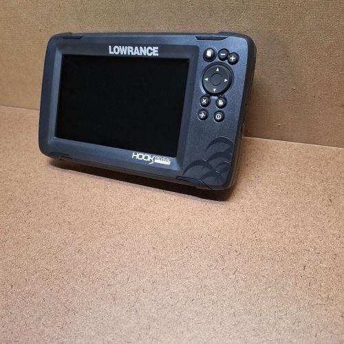 Lowrance hook reveal 7 ts triple shot head unit