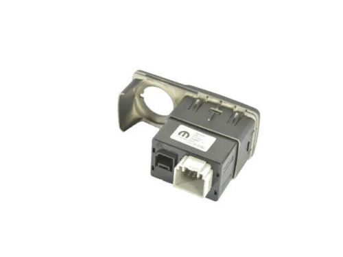 Genuine mopar charging port usb 5uw00lxhaa