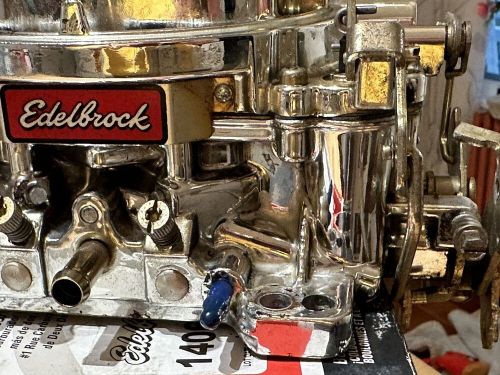 Edelbrock 1406 14064 carburetor 600 cfm endurashine electric choke