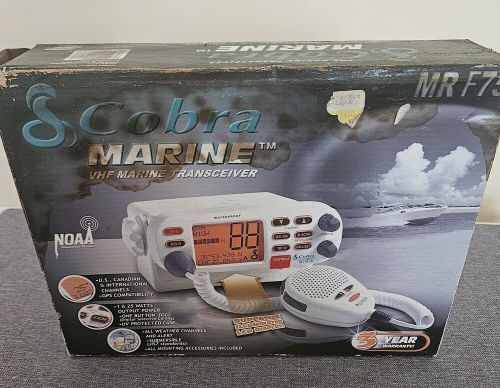 Boat cobra marine mr f75 marine vhf transceiver gps compatibility