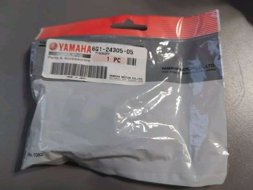 Yamaha oem fuel line connector 6g1-24305-05 new