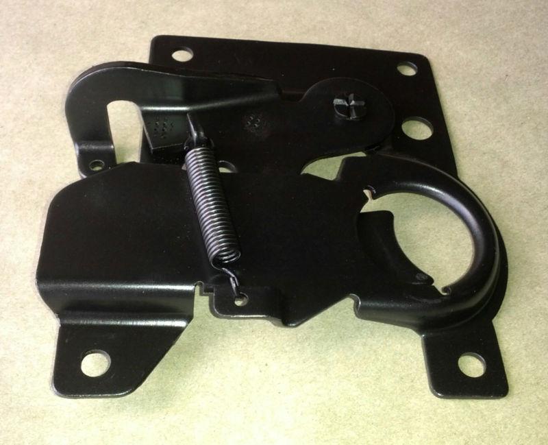 1969-1976 corvette female hood latch rh