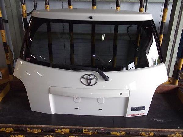 Toyota ist 2002 back door assembly [2315800]