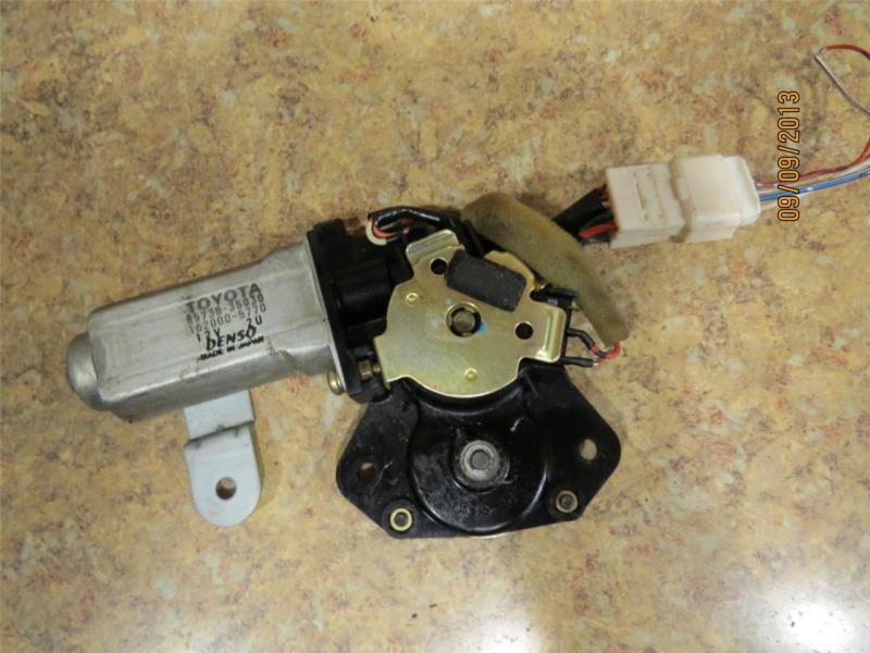 97 98 99 toyota 4runner moon sunroof motor oem japan 85730-35020 ***