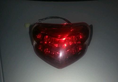 04-05 suzuki gsxr 600 750 oem tail light