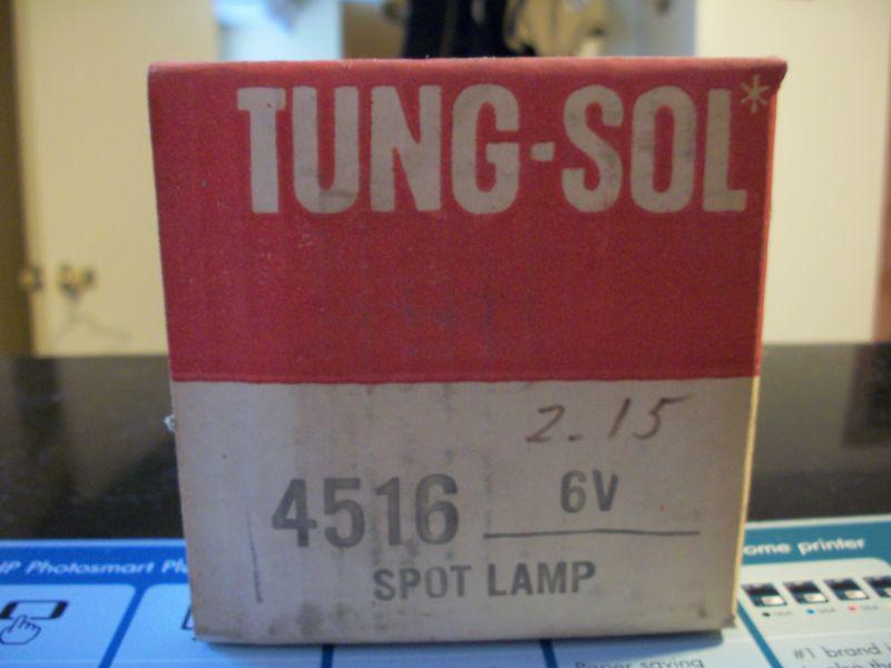 Vintage nib tung sol 4516 6 volt spot lamp bulb #4516 nos free shipping!!! 