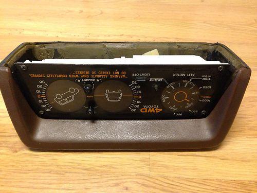 Toyota sr5 pickup truck 4runner altimeter inclinometer tilt gauge cluster brown