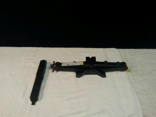 2005 saturn ion oem  spare tire / donut jack