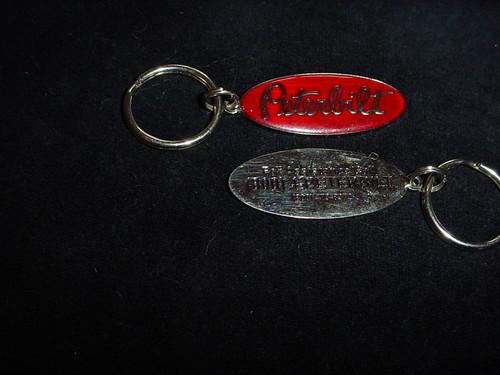 Original peterbilt truck silver tone key chain valentine red peterbilt logo fob