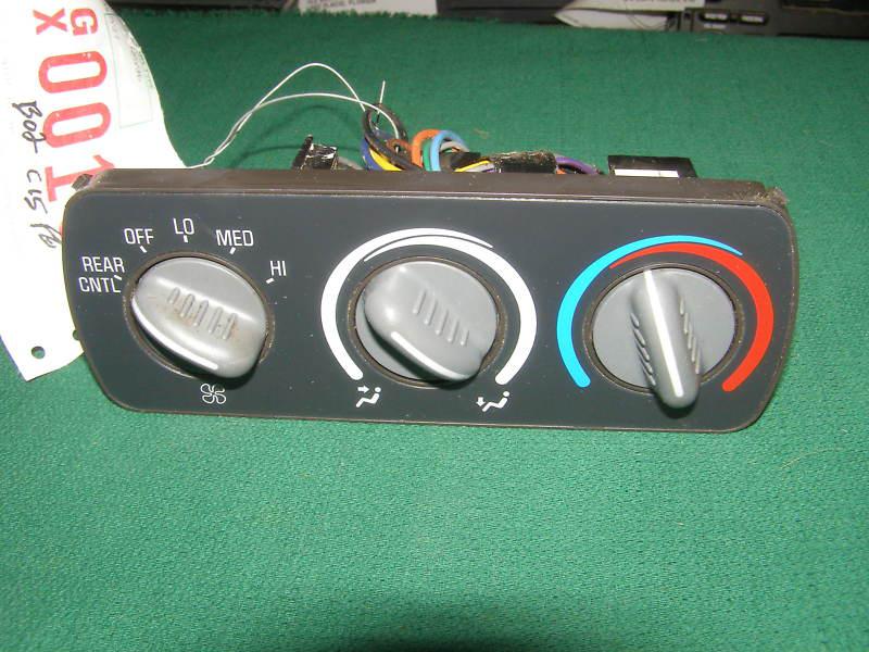 1999 2000 cadillac escalade rear ac climate control oem  auxiliary