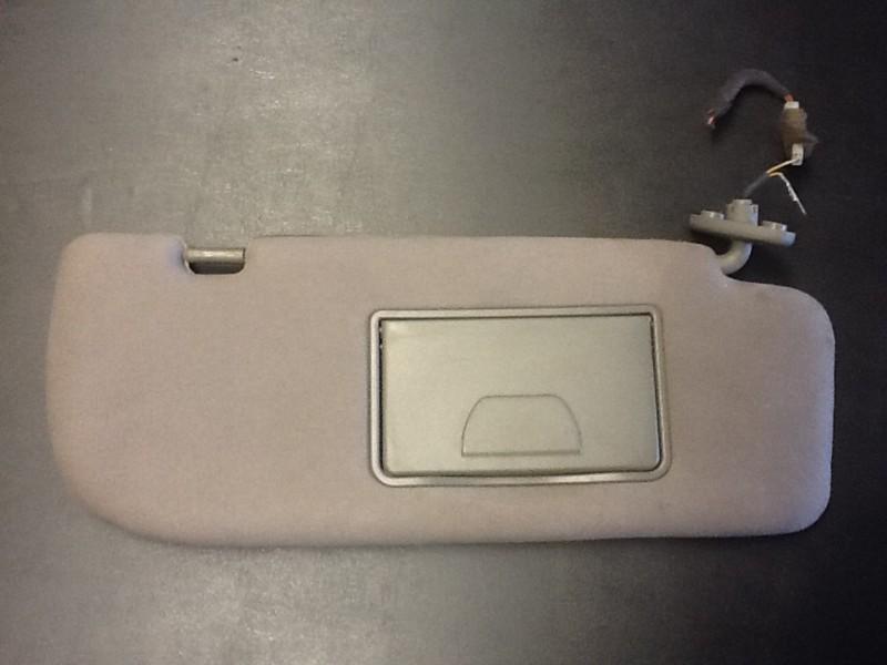 2004 04 verona replacement sun visor right passenger side grey