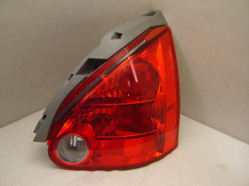 Nissan maxima right tail light 04 05 06 07 08 oem 