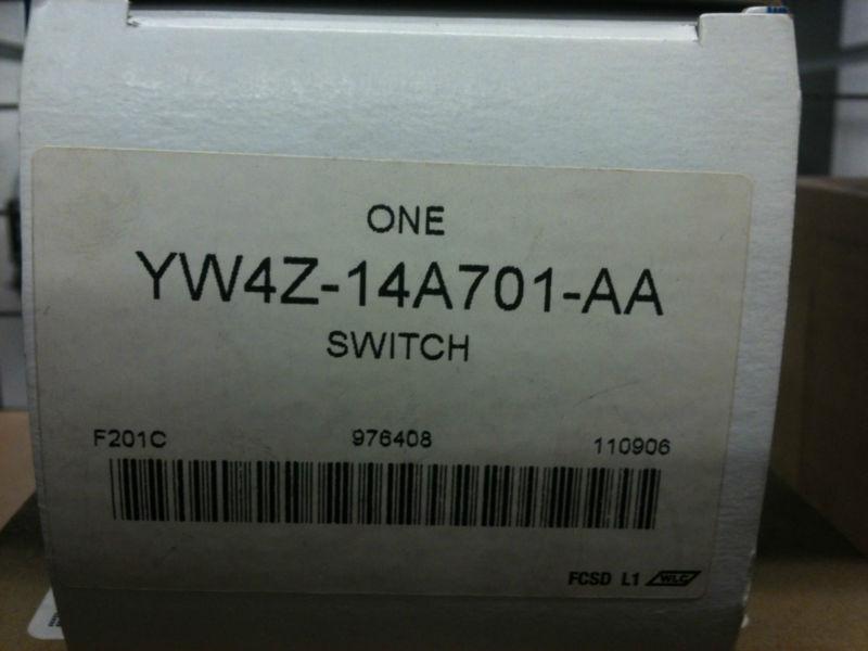 Ford oem yw4z14a701aa front seat-seat switch
