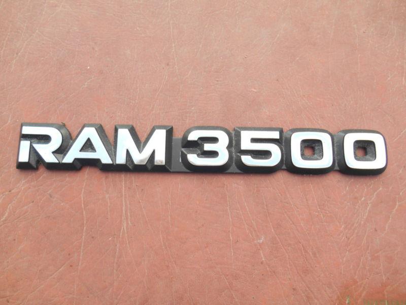 Dodge ram 3500 door emblem nice used shape