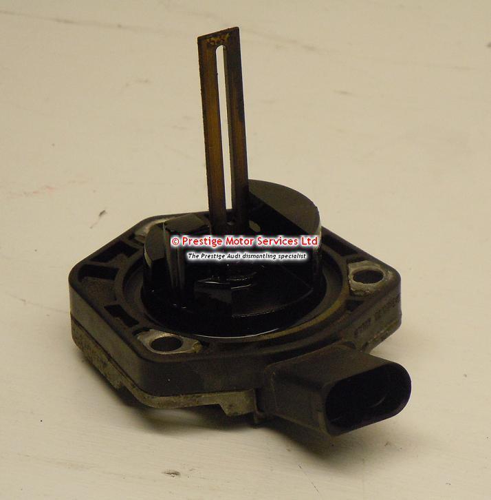 Audi a8 oil level quality sensor 1j0907660c