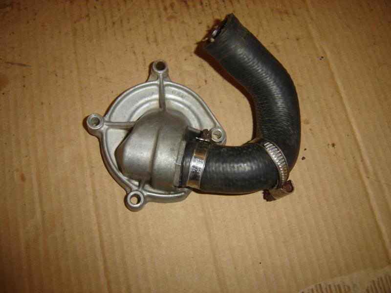 1984 vf 700 vf700 honda magna water pump cover and hose--  inv#c-r112