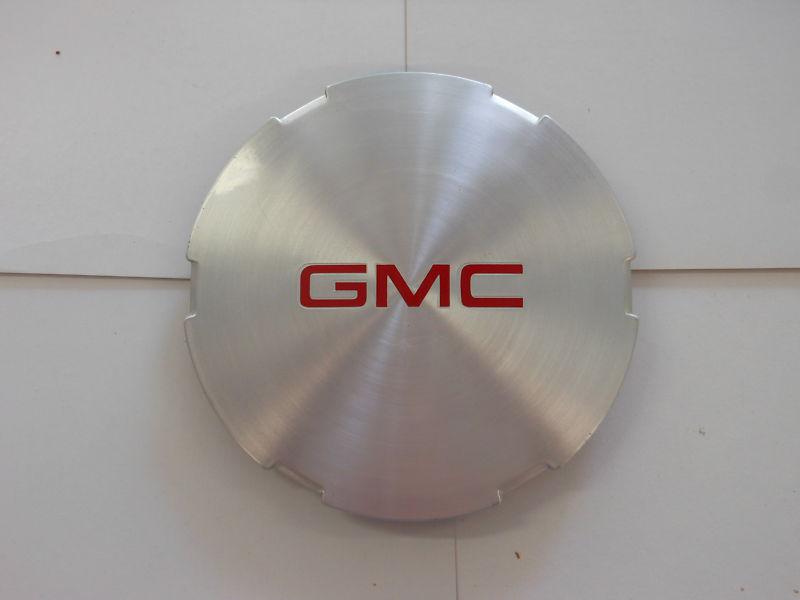 Gmc truck wheel center cap hub