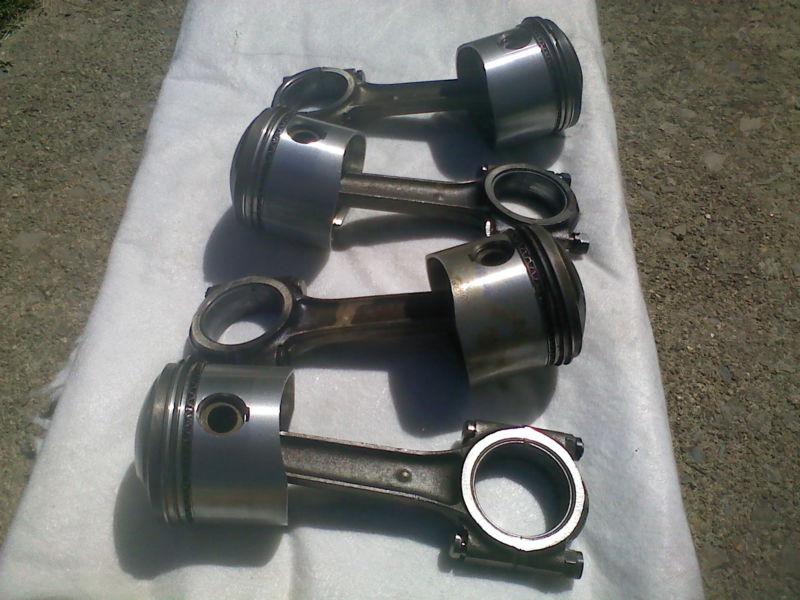 Alfa romeo 2.0l pistons and connecting rods alfetta and gtv '76-'79