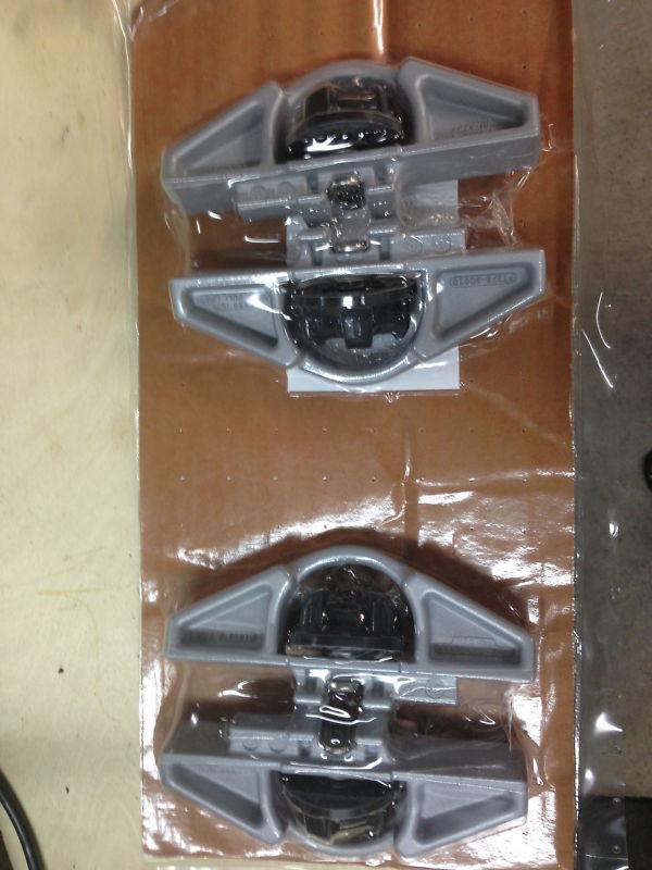 New oem toyota tundra tie down bed cleats 4 piece 2007-2014