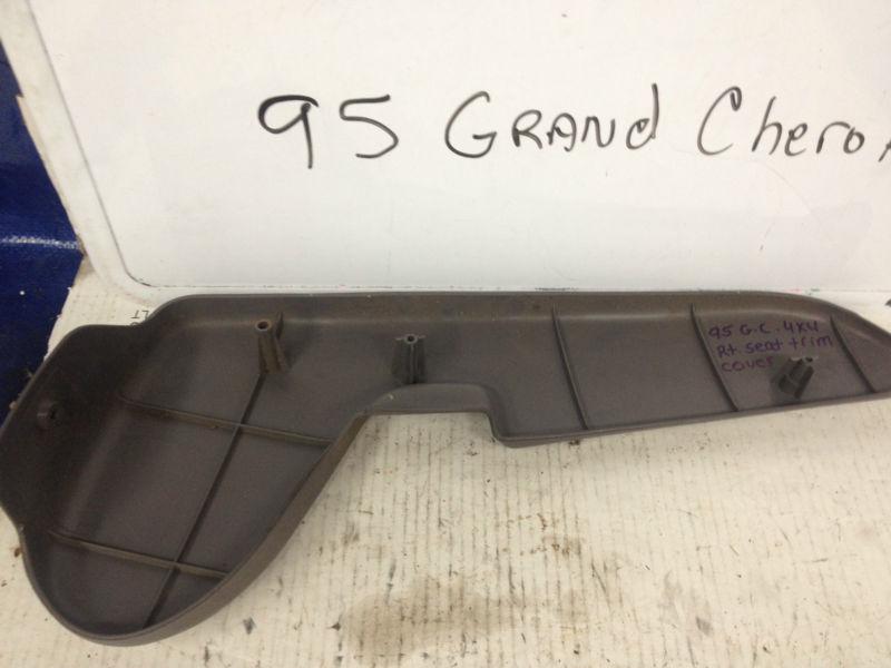 1993-1998  grand cherokee right passenger  front seat gray trim cover 