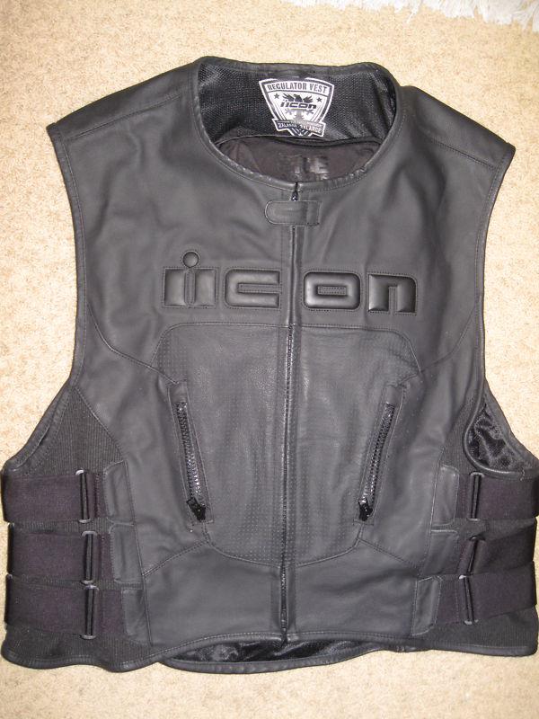 Icon regulator black leather motorcycle vest 2xl/3xl xxl/xxxl new