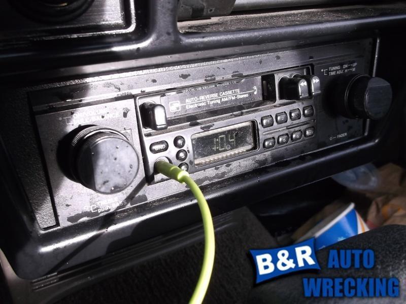 Radio/stereo for 92 nissan pickup ~