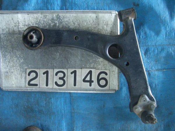 Toyota corolla fielder 2004 front right lower arm [4651720]