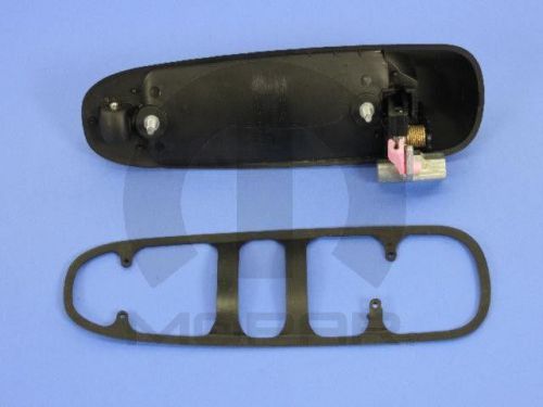 55360335af handle-exterior door (chrysler)